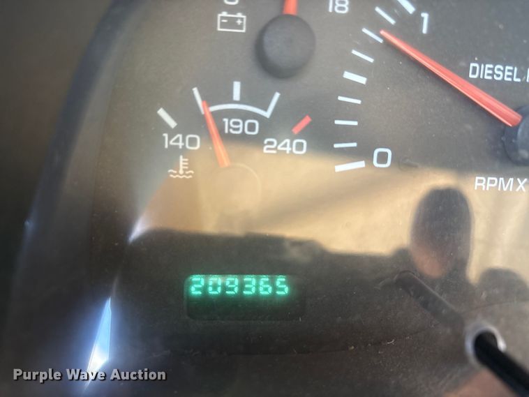 image for item EU0404 1999 Dodge Ram 2500 Ext. Cab pickup truck