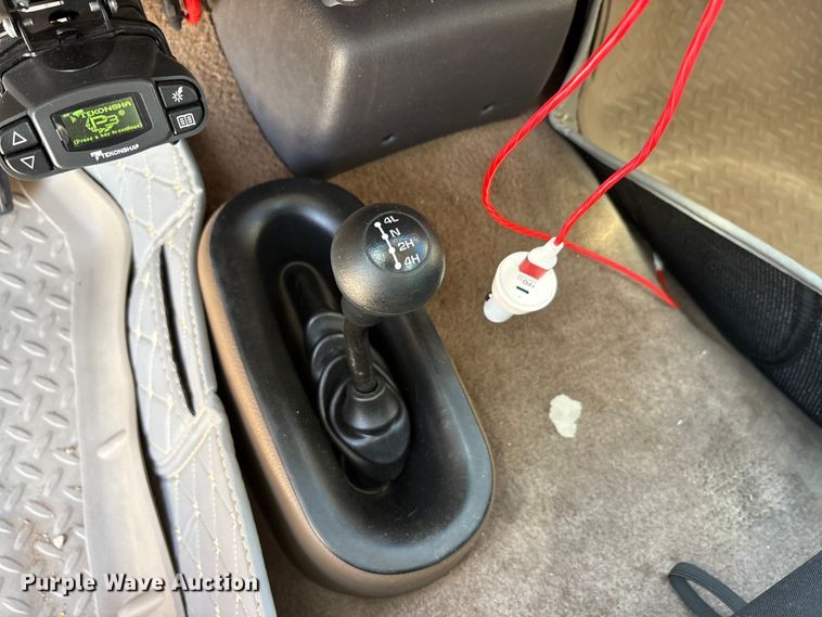 image for item EU0404 1999 Dodge Ram 2500 Ext. Cab pickup truck