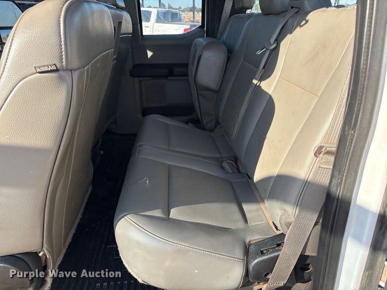 image for item EU0439 2018 Ford F350 Super Duty XL pickup truck cab and chassis