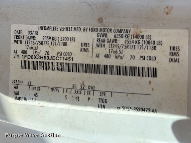 image for item EU0439 2018 Ford F350 Super Duty XL pickup truck cab and chassis