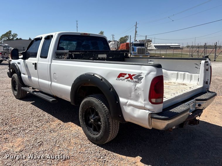 image for item EU0442 2006 Ford F250 Super Duty Ext. Cab pickup truck