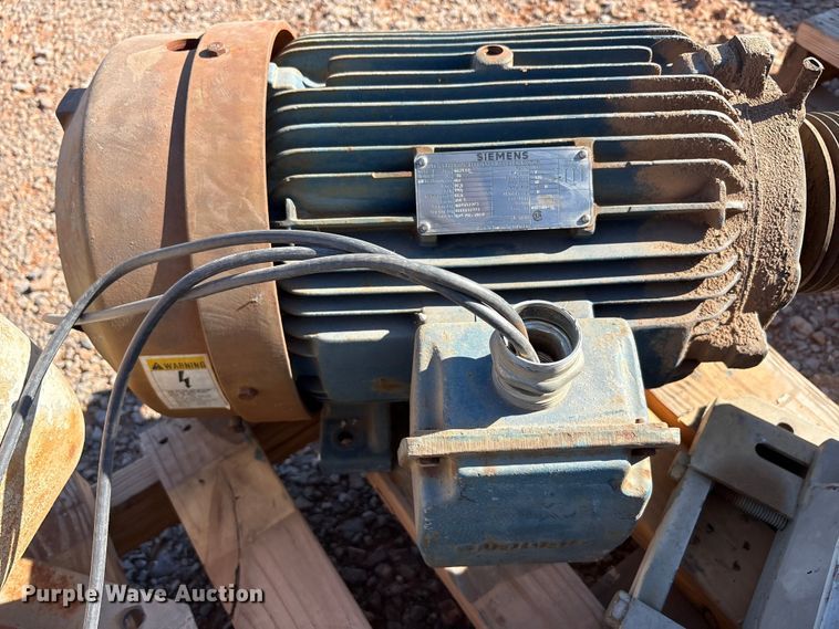 image for item EU0445 (4) electric motors