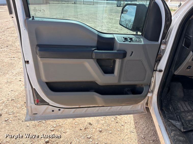 image for item EU4960 2020 Ford F150 XL Ext. Cab pickup truck