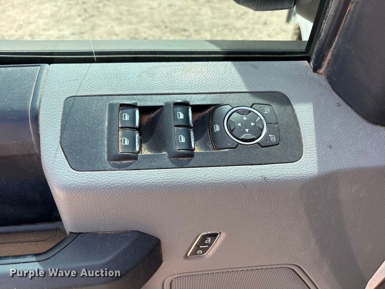 image for item EU4960 2020 Ford F150 XL Ext. Cab pickup truck