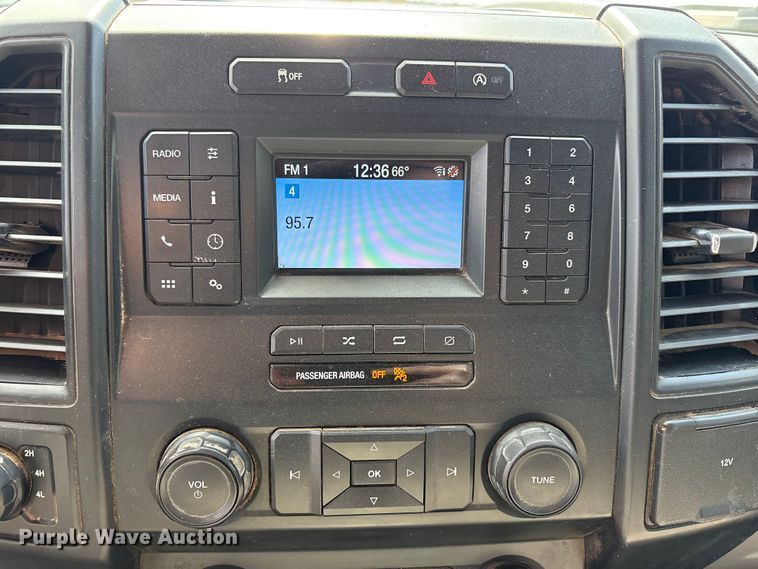 image for item EU4960 2020 Ford F150 XL Ext. Cab pickup truck