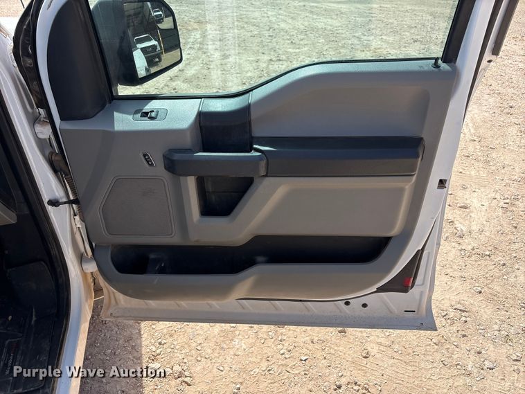 image for item EU4960 2020 Ford F150 XL Ext. Cab pickup truck