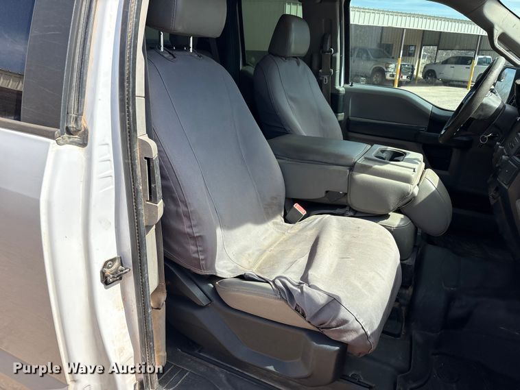 image for item EU4960 2020 Ford F150 XL Ext. Cab pickup truck