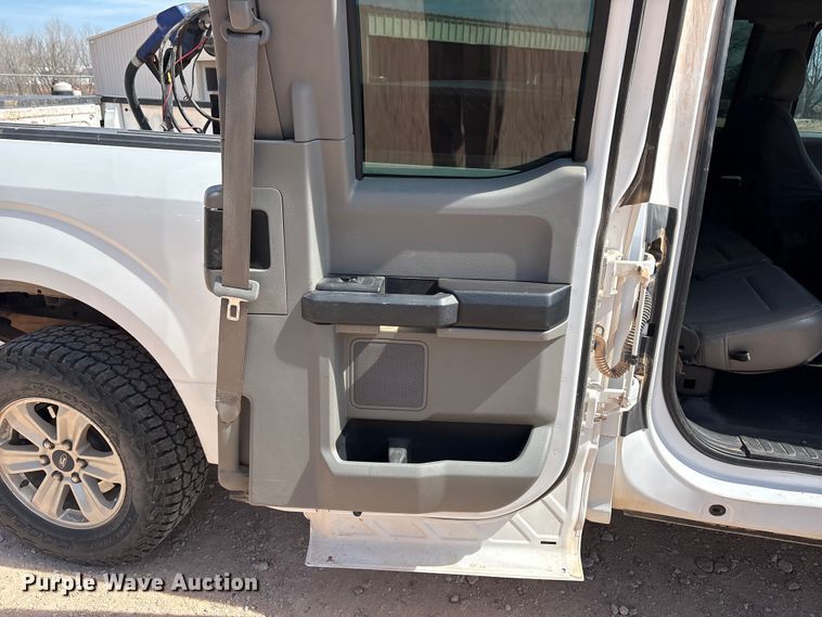 image for item EU4960 2020 Ford F150 XL Ext. Cab pickup truck