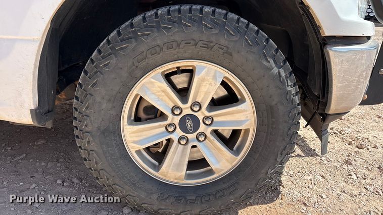 image for item EU4960 2020 Ford F150 XL Ext. Cab pickup truck