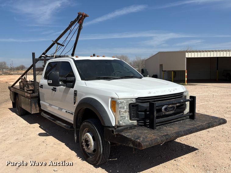 image for item EU4961 2017 Ford F550 crew cab winch truck