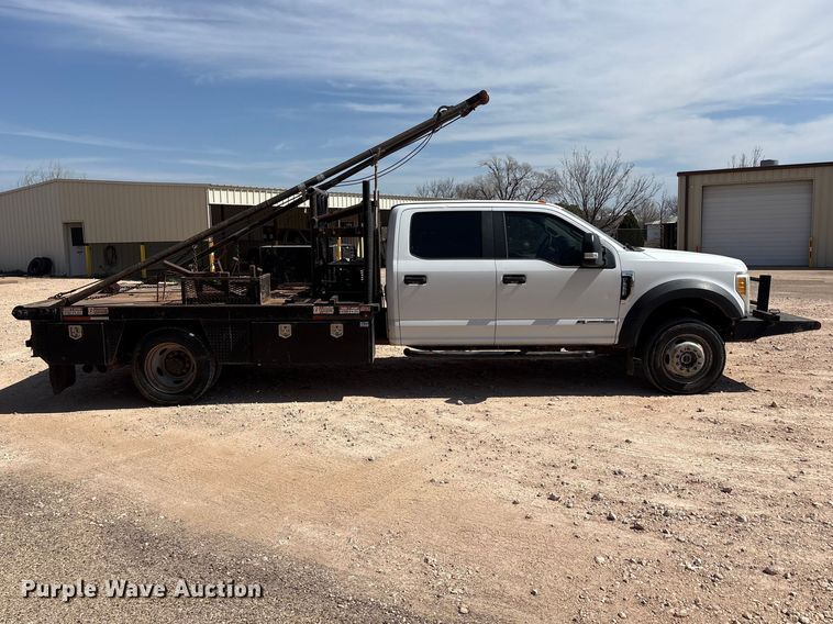 image for item EU4961 2017 Ford F550 crew cab winch truck