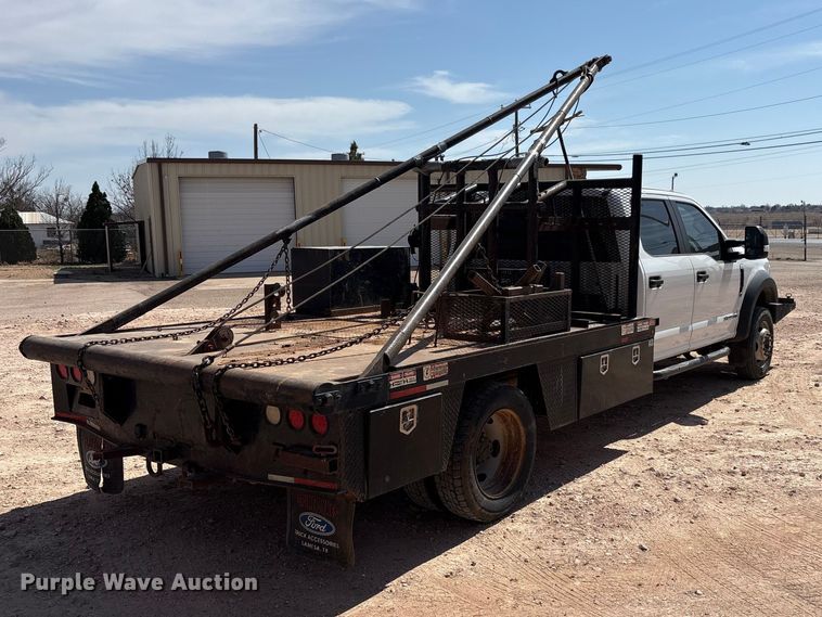 image for item EU4961 2017 Ford F550 crew cab winch truck