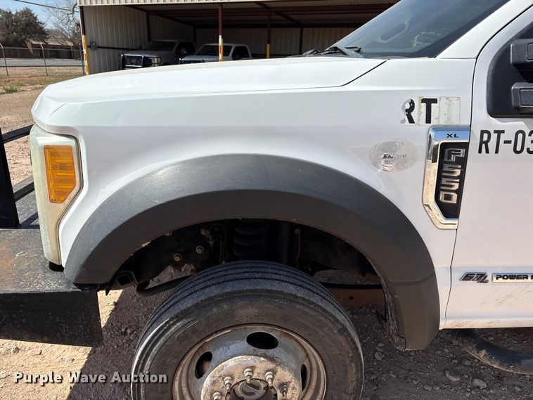 image for item EU4961 2017 Ford F550 crew cab winch truck