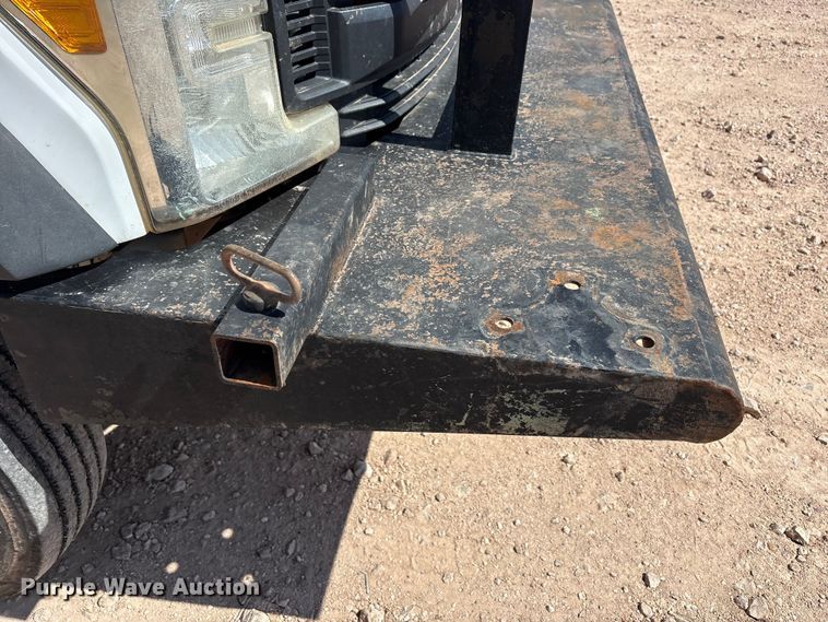 image for item EU4961 2017 Ford F550 crew cab winch truck