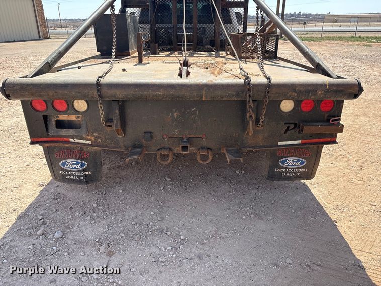 image for item EU4961 2017 Ford F550 crew cab winch truck