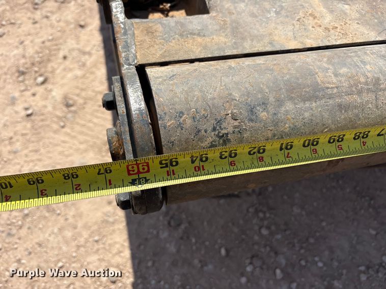 image for item EU4961 2017 Ford F550 crew cab winch truck