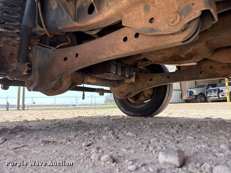 image for item EU4961 2017 Ford F550 crew cab winch truck