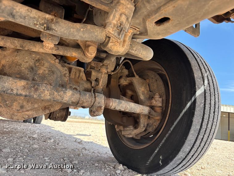 image for item EU4961 2017 Ford F550 crew cab winch truck