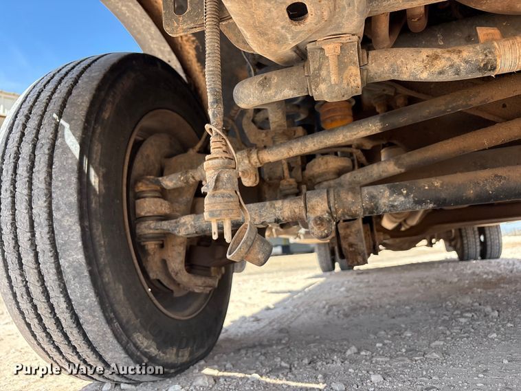 image for item EU4961 2017 Ford F550 crew cab winch truck