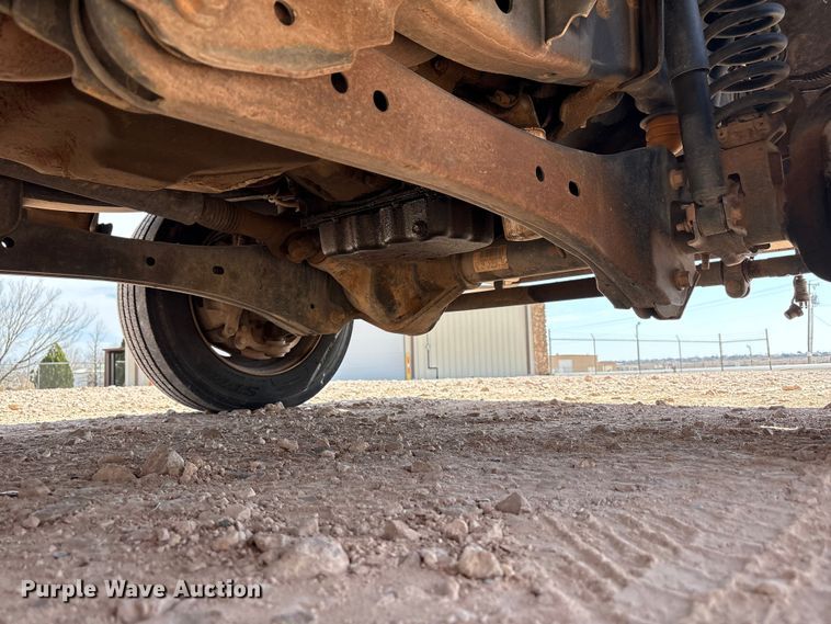 image for item EU4961 2017 Ford F550 crew cab winch truck