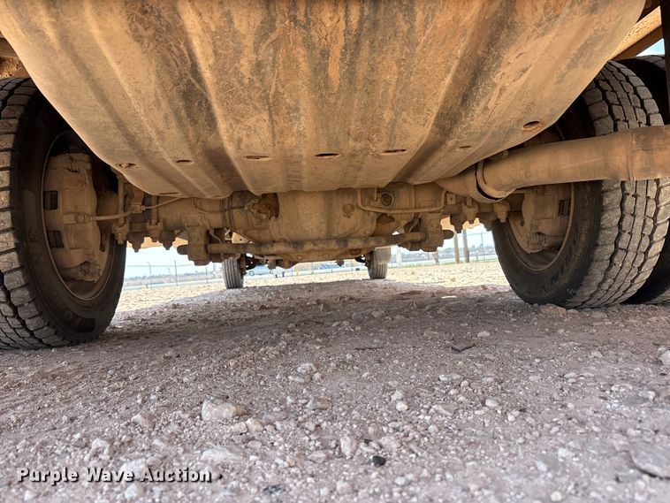 image for item EU4961 2017 Ford F550 crew cab winch truck