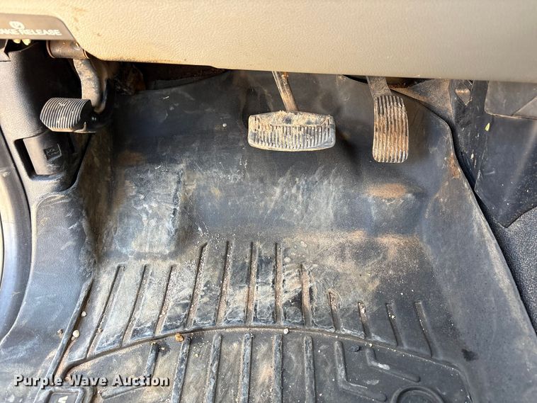 image for item EU4961 2017 Ford F550 crew cab winch truck