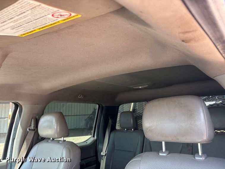 image for item EU4961 2017 Ford F550 crew cab winch truck