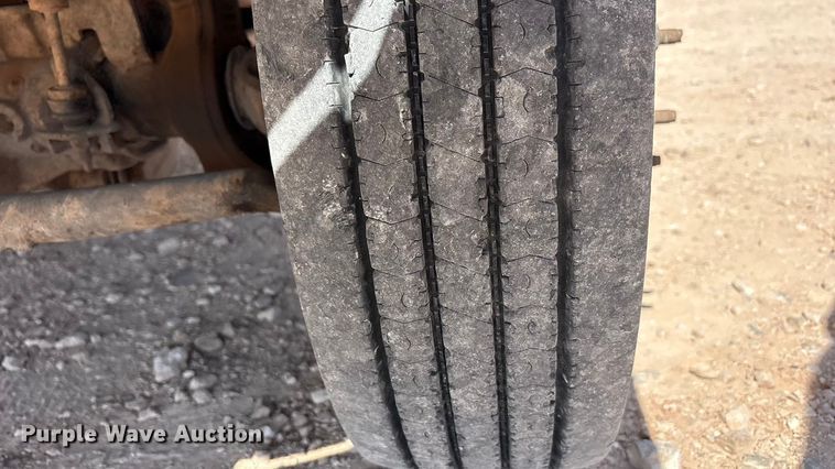 image for item EU4961 2017 Ford F550 crew cab winch truck