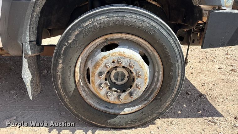 image for item EU4961 2017 Ford F550 crew cab winch truck