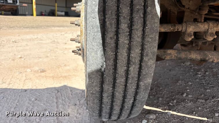 image for item EU4961 2017 Ford F550 crew cab winch truck