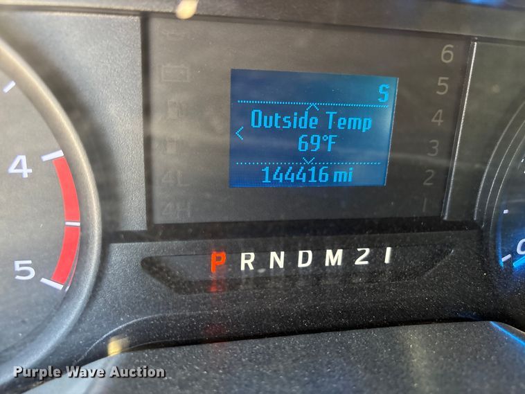 image for item EU4961 2017 Ford F550 crew cab winch truck