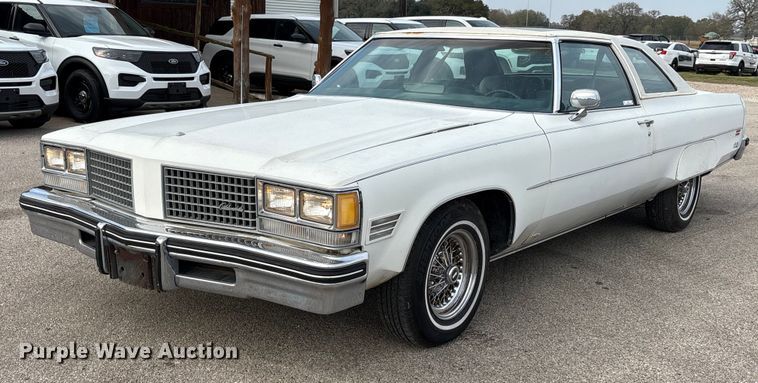 image for item EU7142 1976 Oldsmobile Ninety Eight Regency 