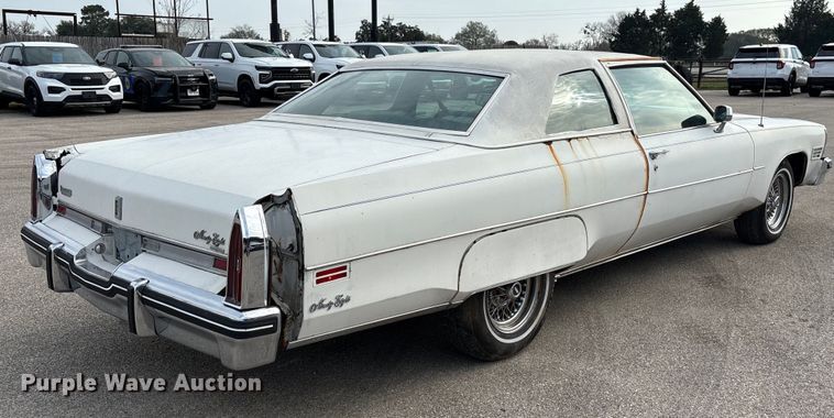 image for item EU7142 1976 Oldsmobile Ninety Eight Regency 