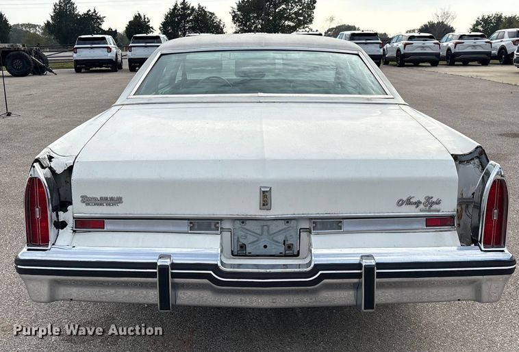 image for item EU7142 1976 Oldsmobile Ninety Eight Regency 