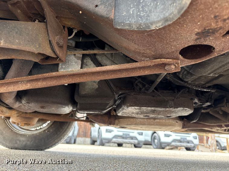 image for item EU7142 1976 Oldsmobile Ninety Eight Regency 