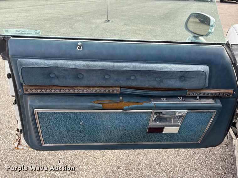 image for item EU7142 1976 Oldsmobile Ninety Eight Regency 