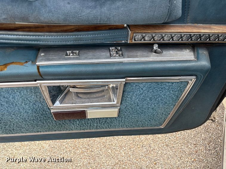 image for item EU7142 1976 Oldsmobile Ninety Eight Regency 