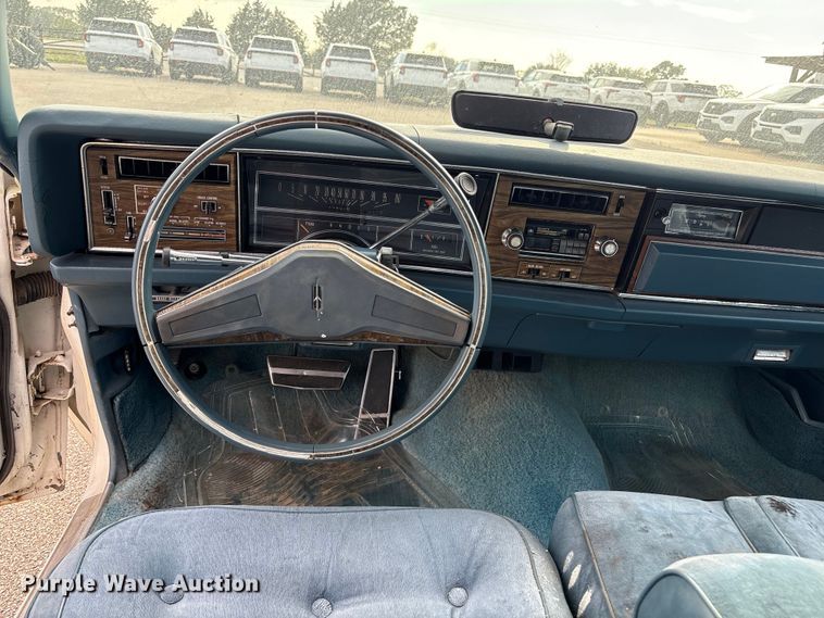 image for item EU7142 1976 Oldsmobile Ninety Eight Regency 