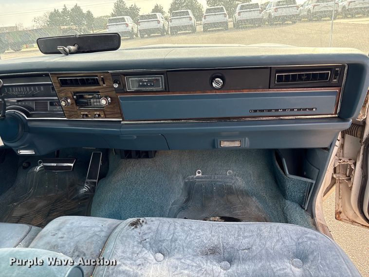 image for item EU7142 1976 Oldsmobile Ninety Eight Regency 