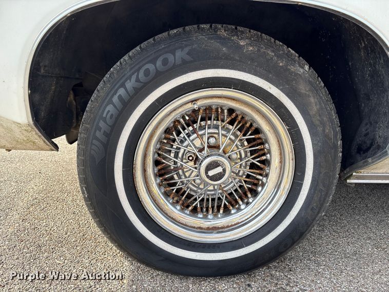 image for item EU7142 1976 Oldsmobile Ninety Eight Regency 