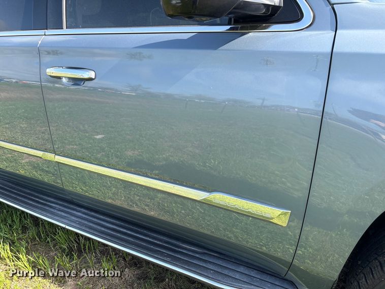 image for item EU7418 2016 Cadillac Escalade SUV