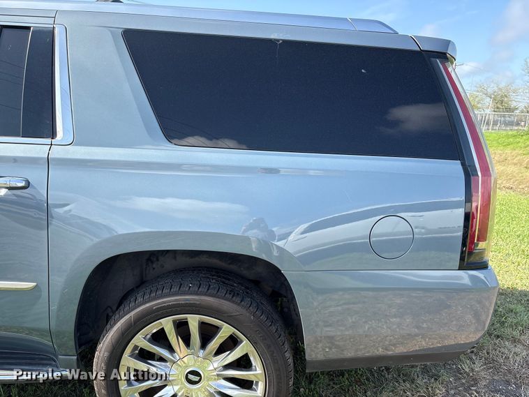 image for item EU7418 2016 Cadillac Escalade SUV