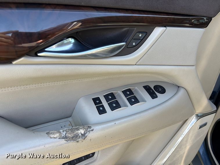 image for item EU7418 2016 Cadillac Escalade SUV