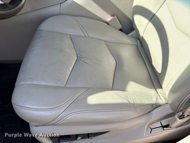 image for item EU7418 2016 Cadillac Escalade SUV