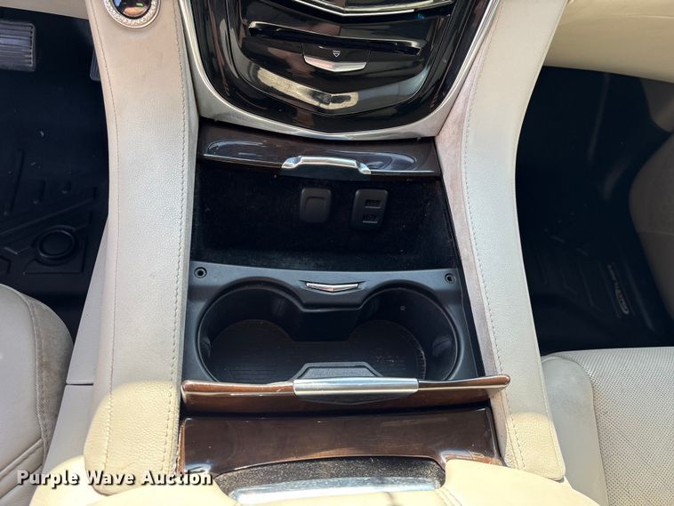 image for item EU7418 2016 Cadillac Escalade SUV