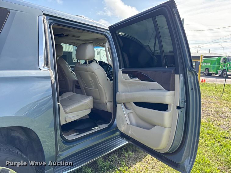 image for item EU7418 2016 Cadillac Escalade SUV