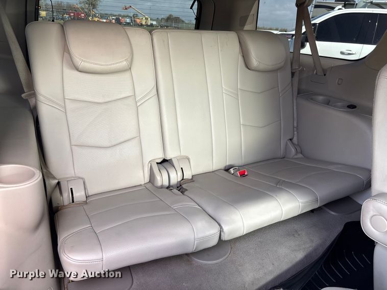 image for item EU7418 2016 Cadillac Escalade SUV