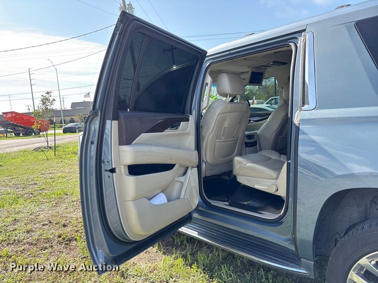 image for item EU7418 2016 Cadillac Escalade SUV