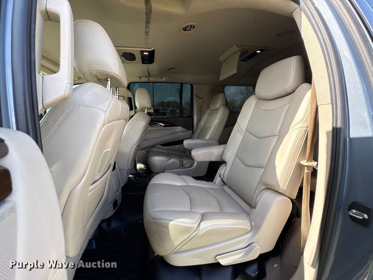 image for item EU7418 2016 Cadillac Escalade SUV