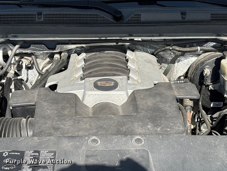 image for item EU7418 2016 Cadillac Escalade SUV